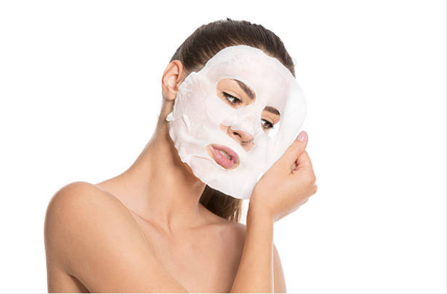 Экспресс-уход: тканевые маски для лица post thumbnail image